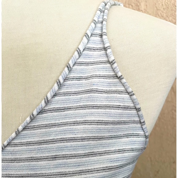 Striped Tank Top - Picture 3 of 4